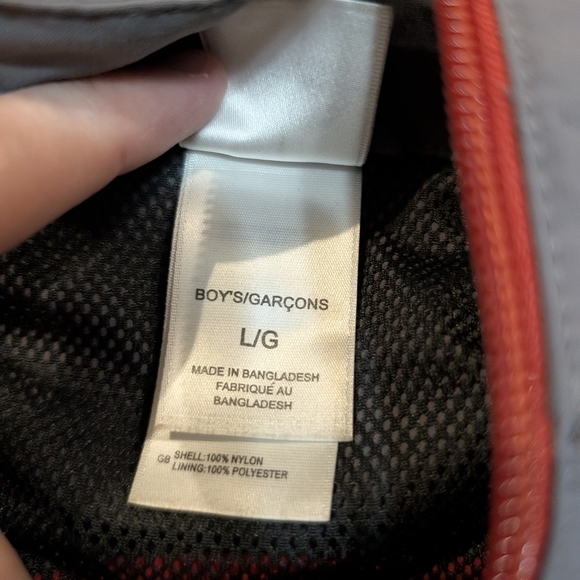 The North Face Hydrenalite Boys L Red and Gray Jacket - Picture 6 of 10